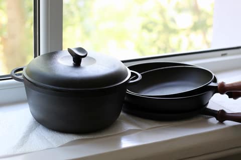 Cast iron pans