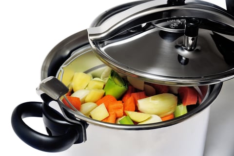 Stainless steel pressure cooker