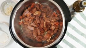 Can You Open Instant Pot While Slow Cooking? - Miss Vickie