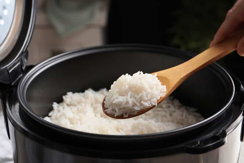 How Long Does It Take To Cook Rice In A Rice Cooker? - Miss Vickie