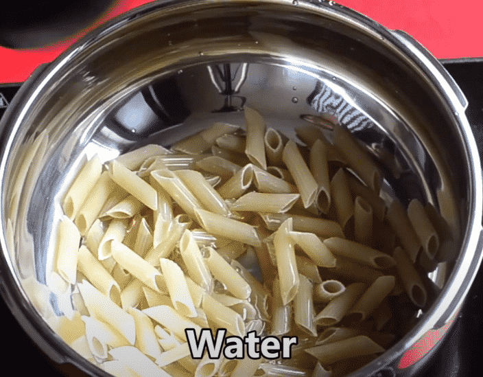 how much water to cook pasta in pressure cooker
