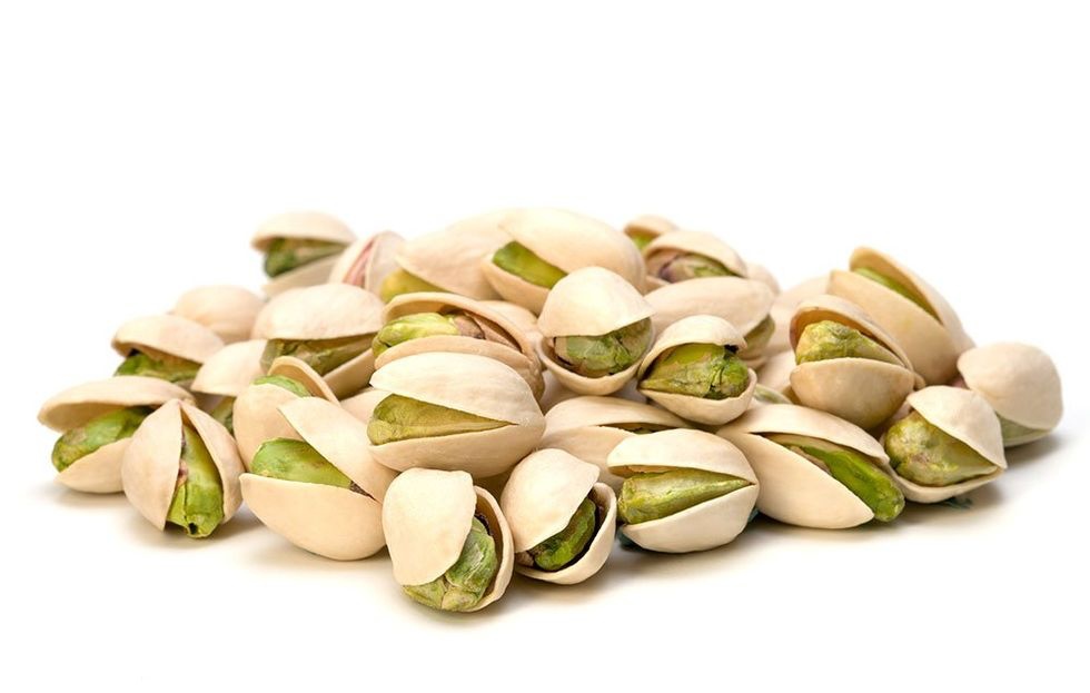 pistachios pecans