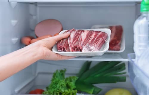 Refrigerator defrosting