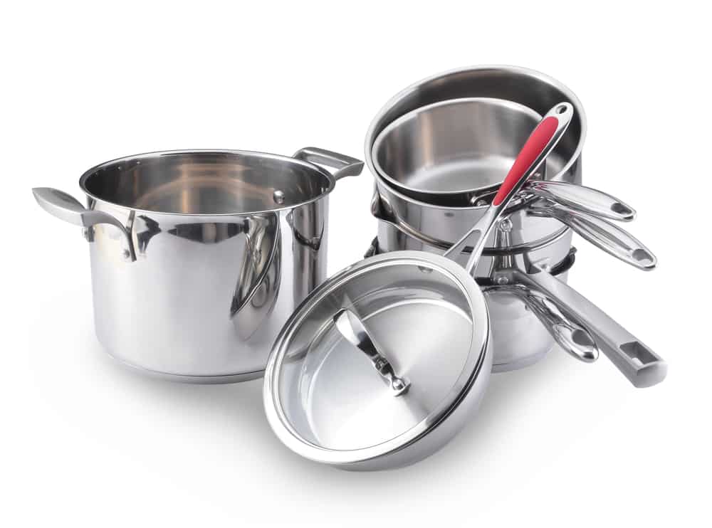 storing food in pots and pans in refrigerator