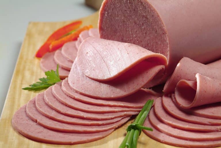 4 Best Substitutes For Mortadella (Alternative Choices To Mortadella