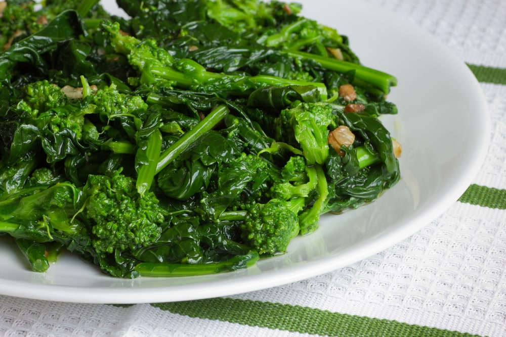 Cooked broccoli rabe