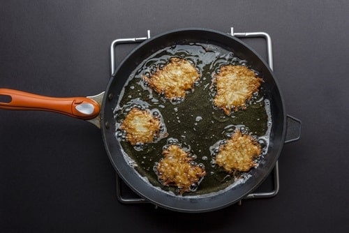 Avoid frying too many food at once