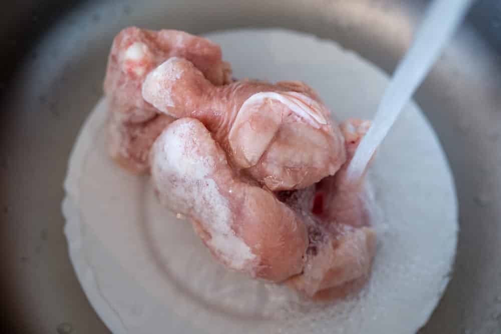 Defrosting Meat in Water Without A Bag