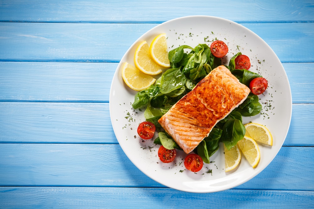 is it ok for salmon to be pink in the middle