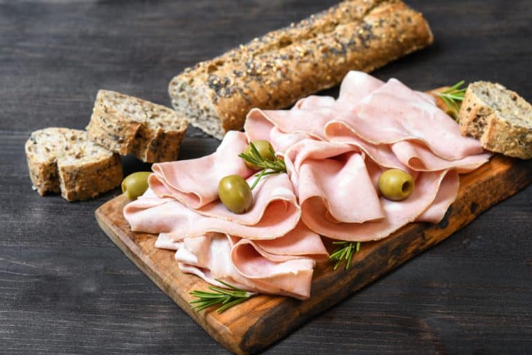 4 Best Substitutes For Mortadella (Alternative Choices To Mortadella