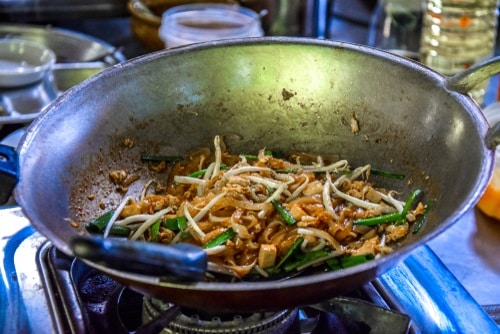 Reheat your Pad Thai with a wok!