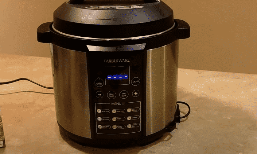 FARBERWARE WM-CS6004W PRESSURE COOKER User Manual FARBERWARE WM