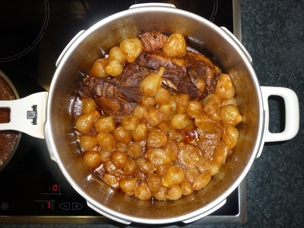 stovetop pressure cooker meat stew onion bulbs