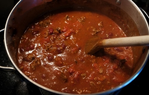 Lid off chili con carne