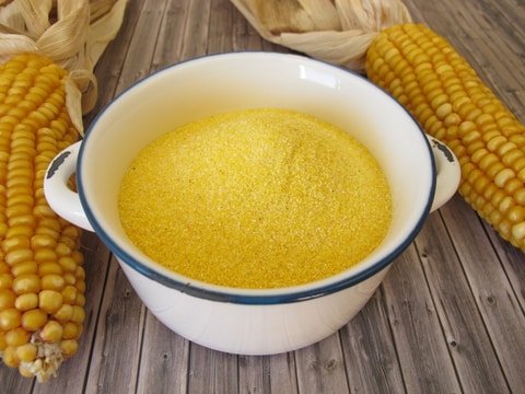 Corn semolina