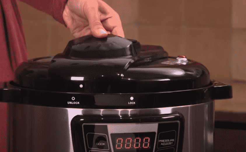 power pressure cooker XL Lid does not Lock