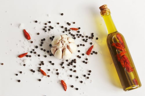 Dried peppers oil