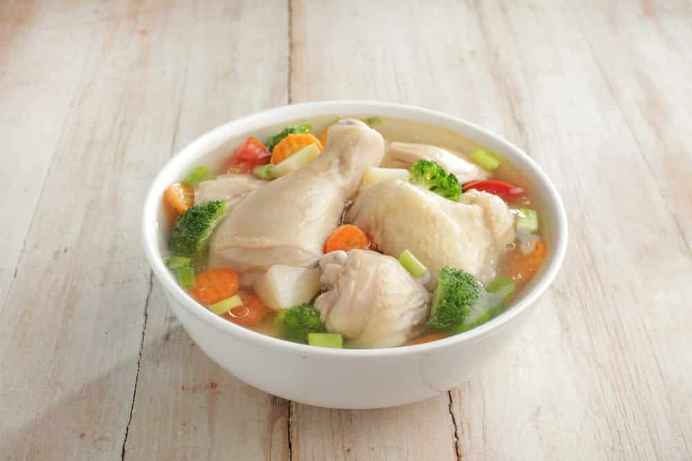 can you cook raw chicken in soup