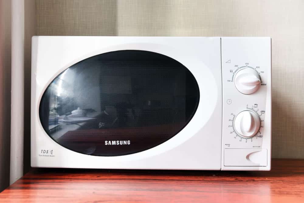 samsung microwave fan won't turn off