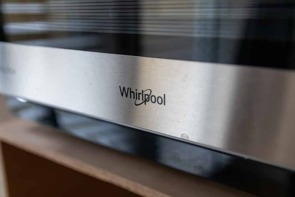 whirlpool microwave not heating