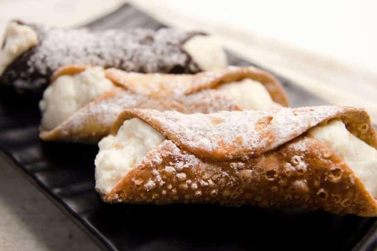 6-best-substitutes-for-cannoli-mold-miss-vickie