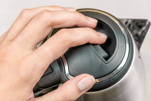 Lid to Mueller electric kettle came off, how do I reattach it? :  r/repair_tutorials