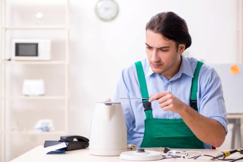 Get your kettle fixed by a technician