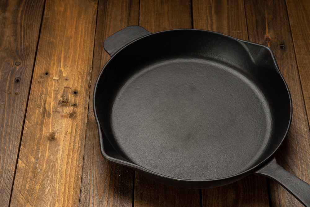 The Reasons Why Griswold Cast Iron Is So Expensive