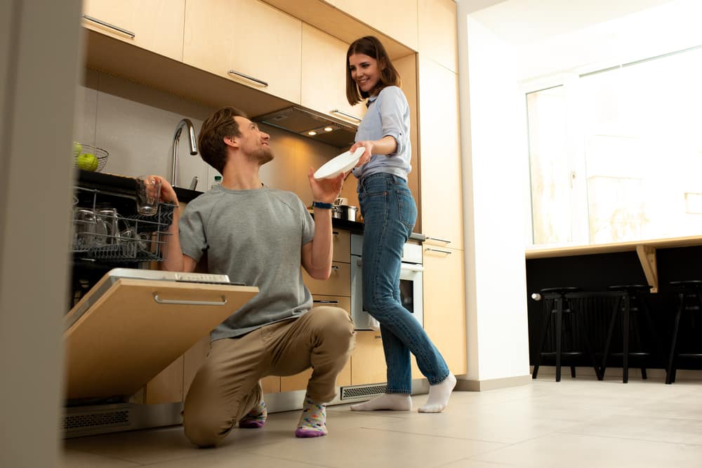 bosch dishwasher soap dispenser won't close