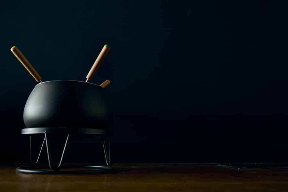 how to light a fondue burner