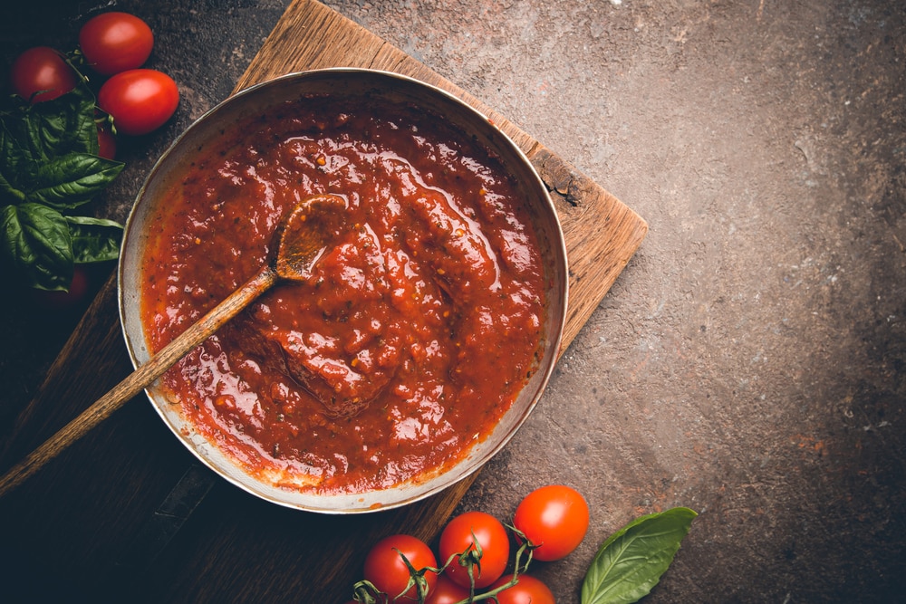 how to make tomato sauce less bitter