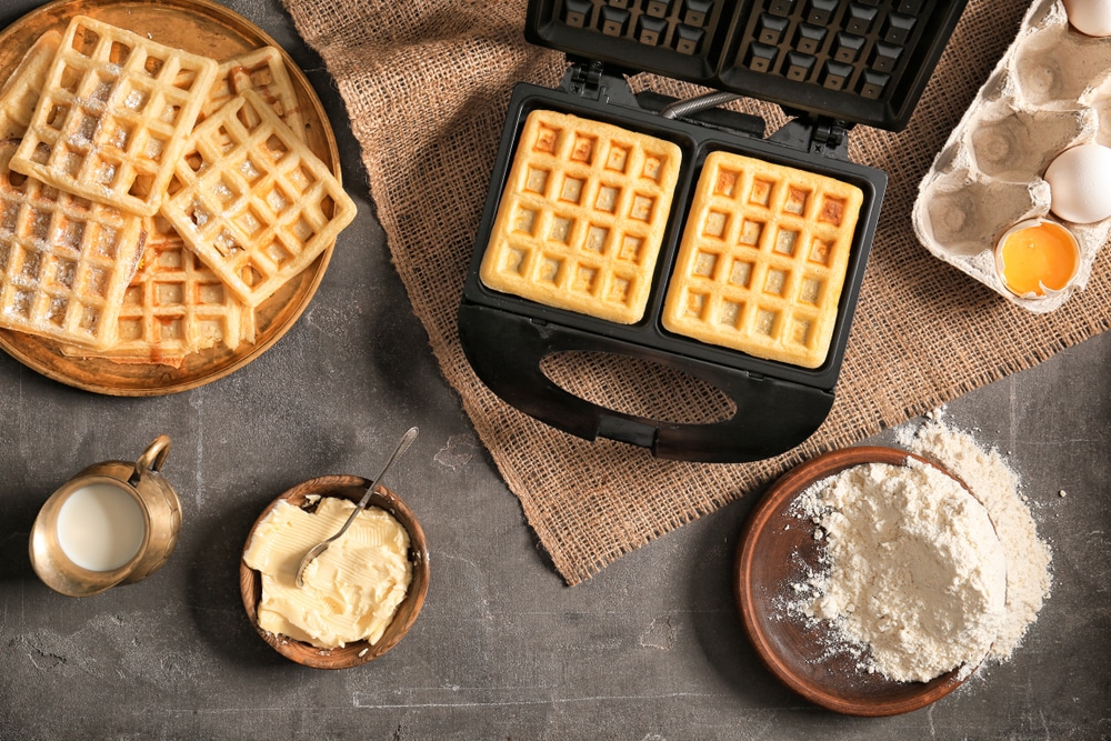 flip waffle maker vs regular