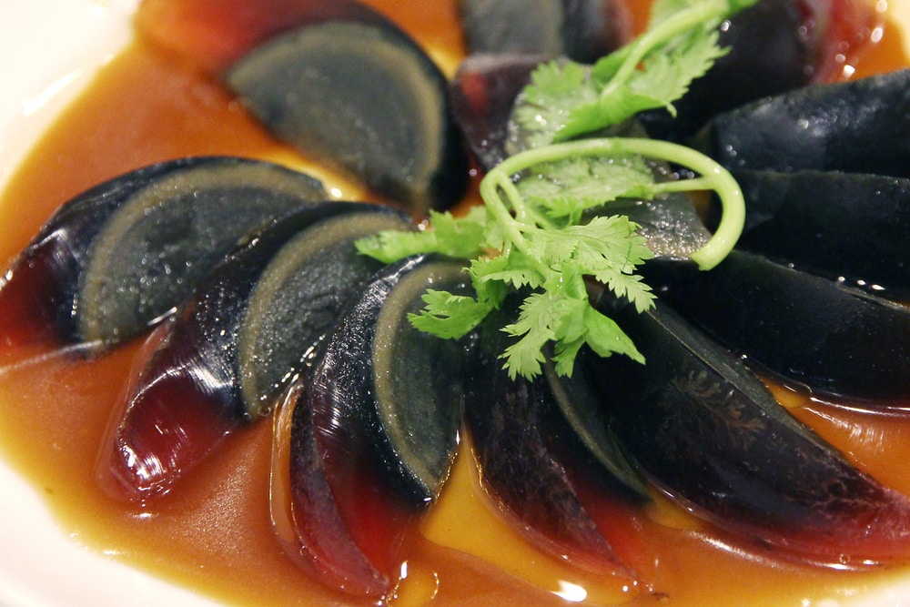 how to tell if century egg has gone bad