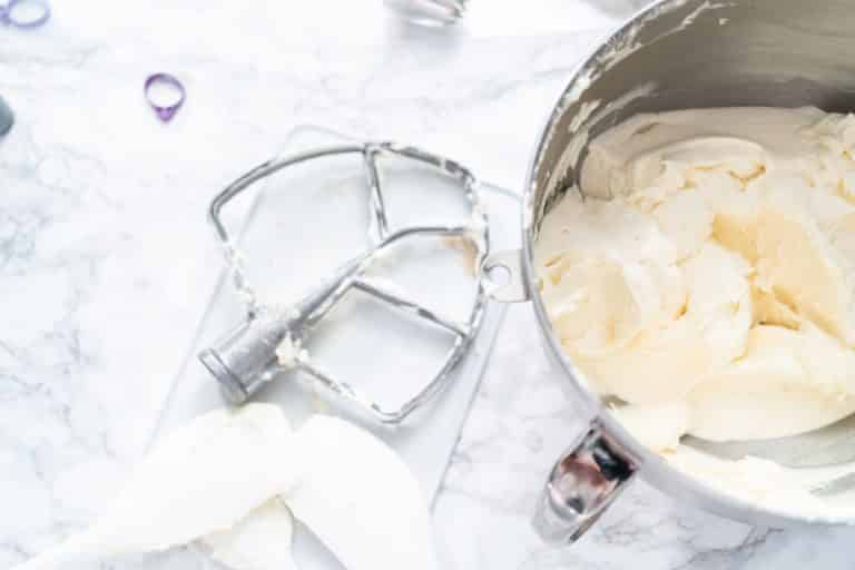 Dough Hook vs Paddle What's The Difference? Miss Vickie