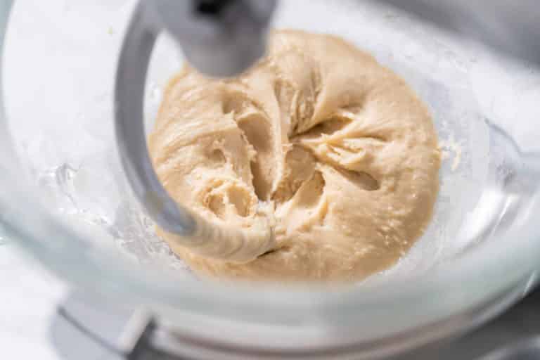 Dough Hook vs Paddle What's The Difference? Miss Vickie