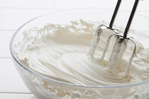 Topping cream