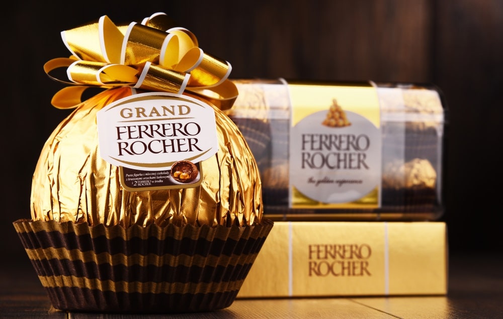  Ferrero Rocher premium chocolate 
