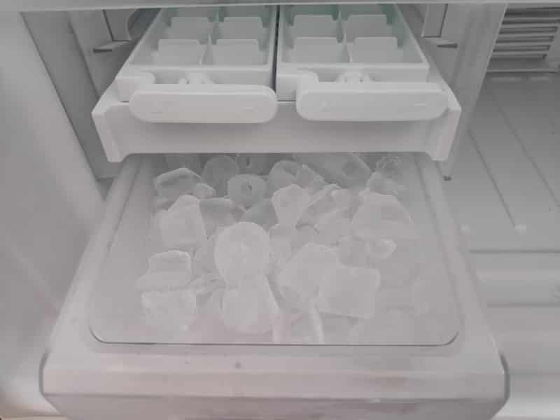 how long does it take for a new ice maker to fill with water