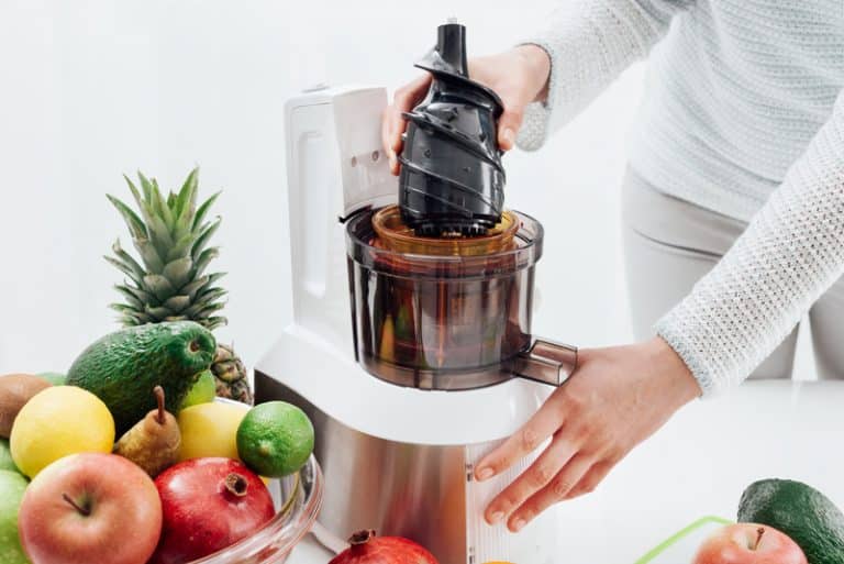 Juicer vs Extractor What Should You Use? Miss Vickie