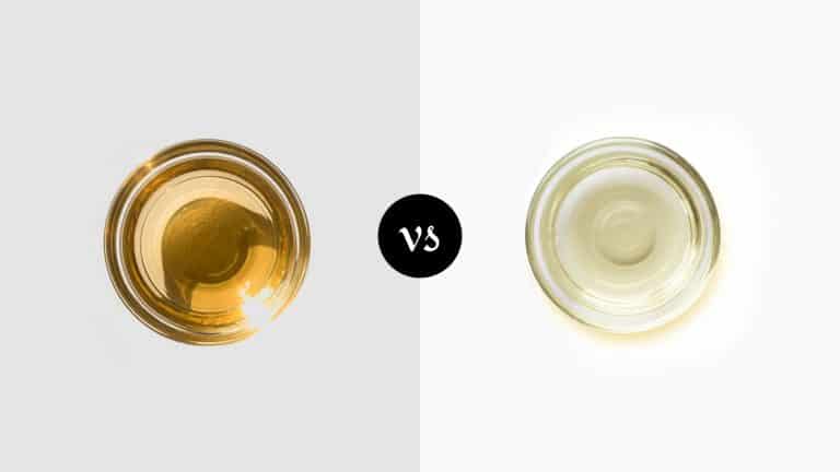 White Wine Vinegar vs White Cooking Wine: What's The Difference? - Miss ...