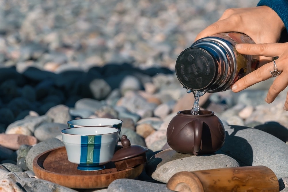 Can You Boil Water In A Ceramic Teapot?
