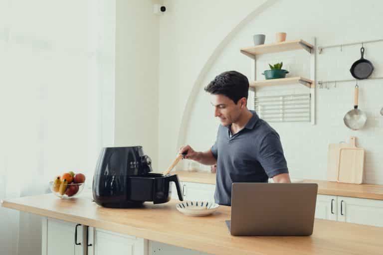 Chefman vs GoWISE Air Fryer Comparing The Best Miss Vickie