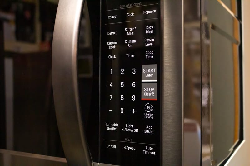 frigidaire microwave stops after 3 seconds