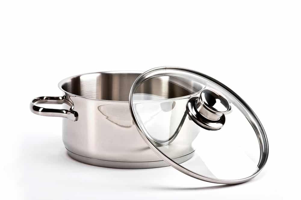 https://missvickie.com/wp-content/uploads/2022/05/stainless-steel-saucepan-tempered-glass-lid.jpg