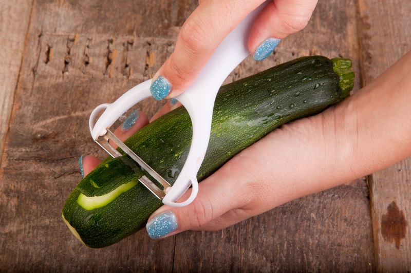 Can You Use an Apple Peeler for Zucchini