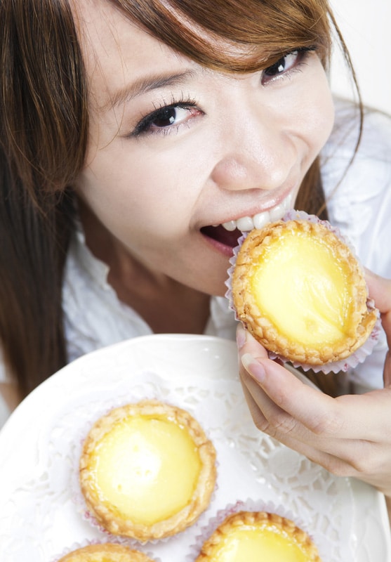 Having Egg Tarts