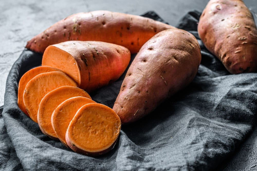 Raw sweet potatoes, organic yam