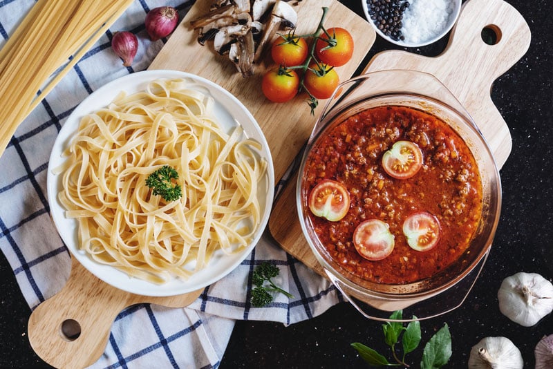 Spaghetti Pasta noodle with Bolognese tomatoes sauce