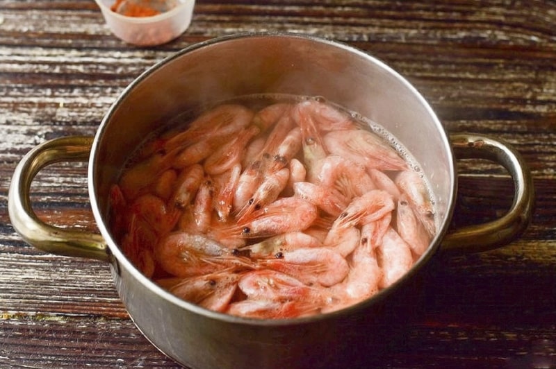What to Do With Leftover Shrimp Boil Water