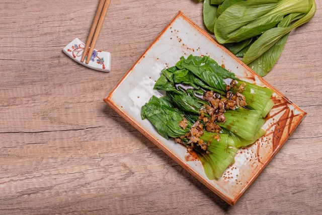 Stir-fried Chinese Cantonese with Oyster Sauce and Garlic